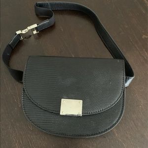 Express Belt Bag